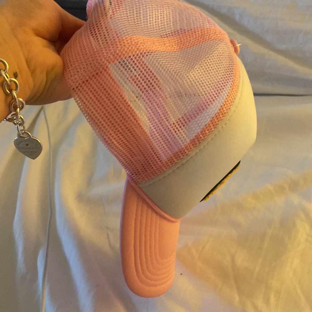 Pink and white smiley face trucker hat - Picture 2 of 3